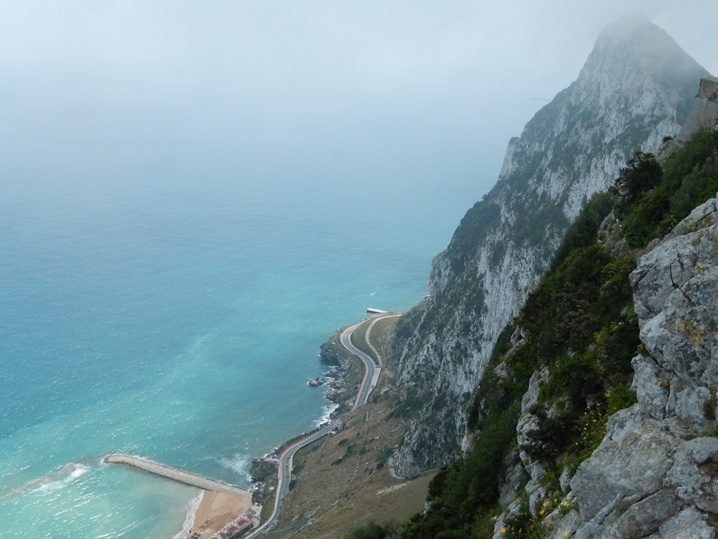 gibraltar 5 urlop na etacie