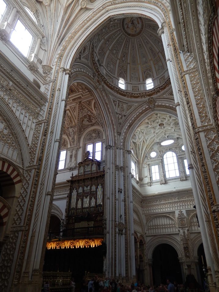 kordoba 8 urlop na etacie